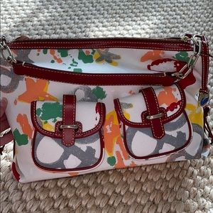 Dooney & Bourke Handbag